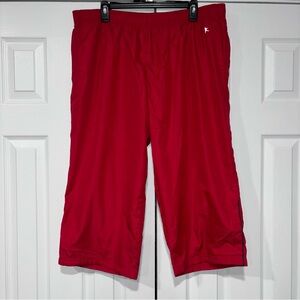 EUC Danskin NOW Women’s XXL red capri mesh lining 100% Polyester Pull on Pant